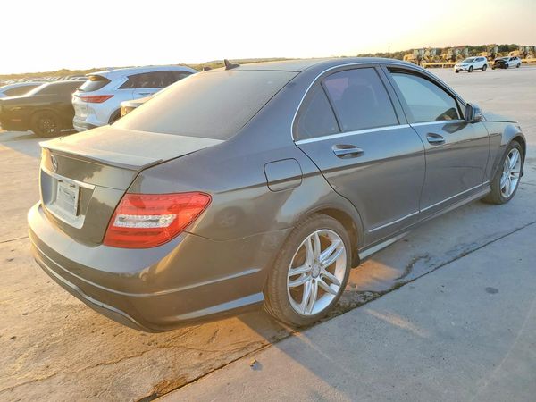 2013 MERCEDES-BENZ C C250