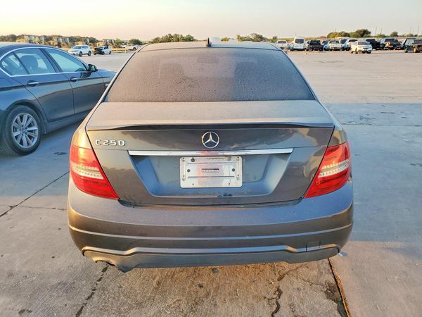 2013 MERCEDES-BENZ C C250
