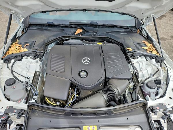 2025 MERCEDES-BENZ C C300