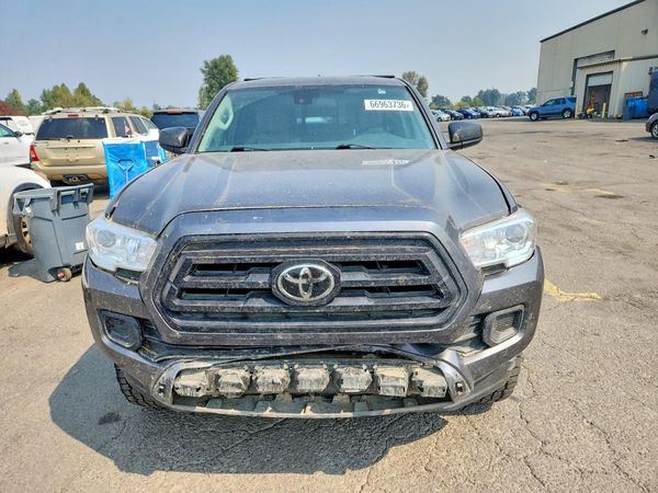 2022 TOYOTA TACOMA SR5