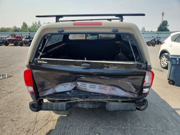 2022 TOYOTA TACOMA SR5