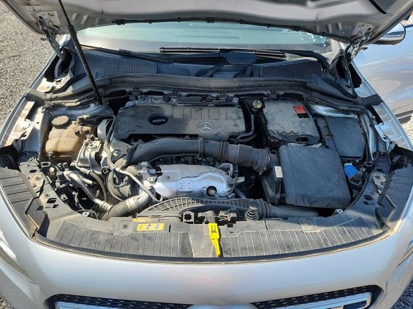 2021 MERCEDES-BENZ GLA GLA250-4M — Engine bay