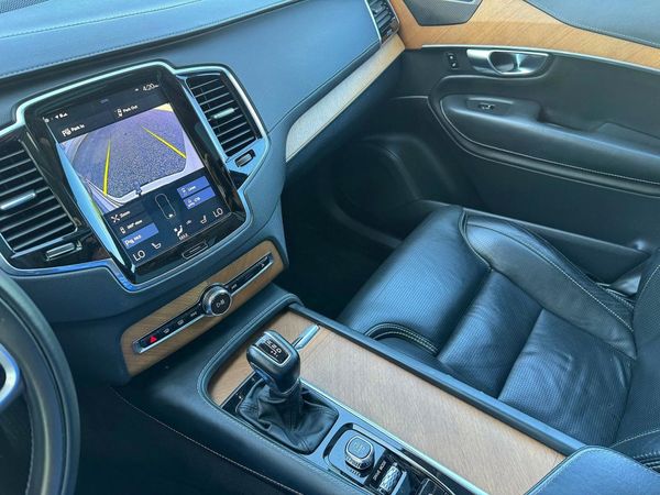 2019 VOLVO XC90 Inscription