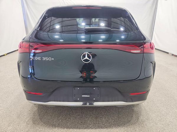 2024 MERCEDES-BENZ EQE SUV