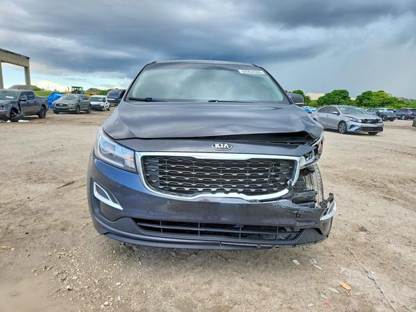 2019 KIA SEDONA