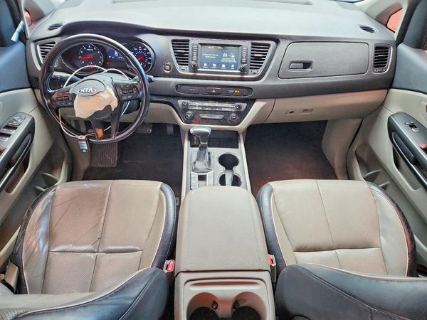 2019 KIA SEDONA