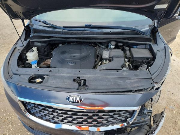 2019 KIA SEDONA