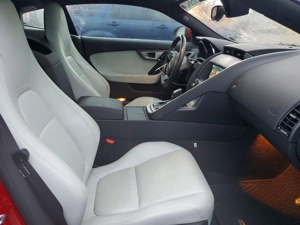2017 JAGUAR F-TYPE