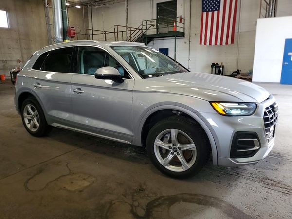 2021 AUDI Q5 quattro Premium