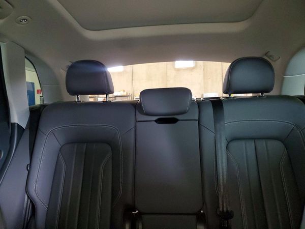 2021 AUDI Q5 quattro Premium