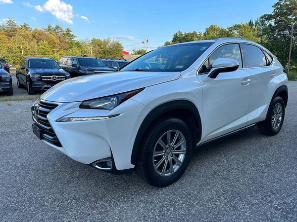 2015 LEXUS NX 200t Luxury
