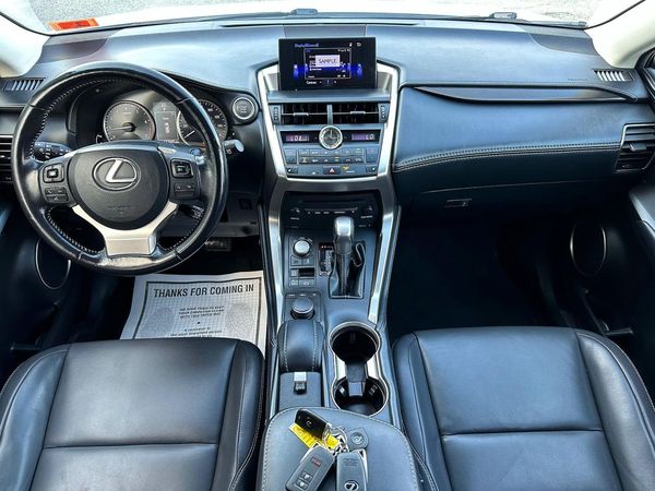 2015 LEXUS NX 200t Luxury