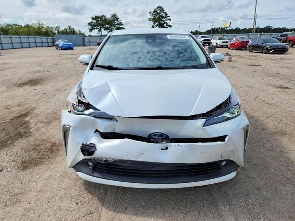 2021 TOYOTA PRIUS