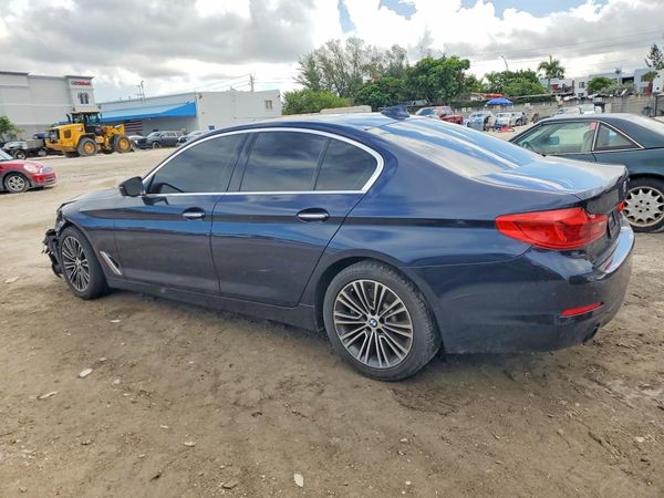 2018 BMW 530