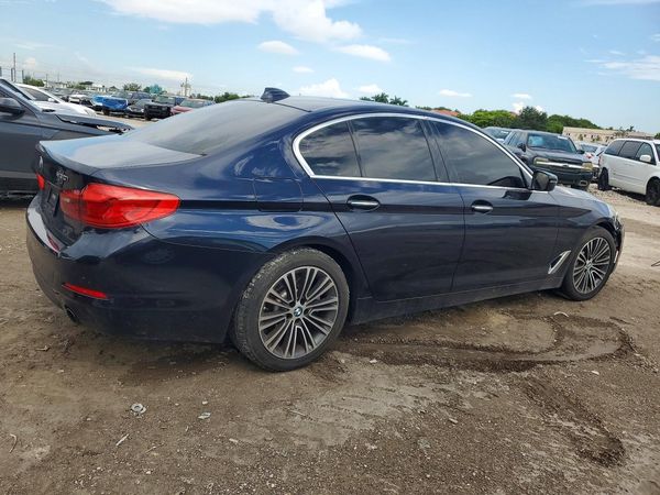 2018 BMW 530