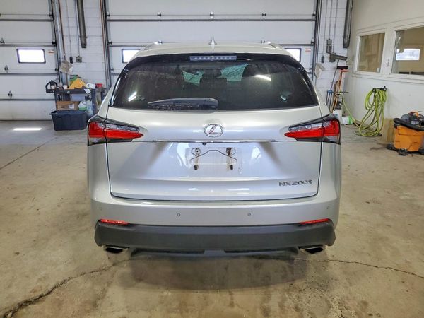 2015 LEXUS NX 200t Luxury