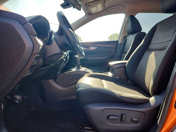 2019 NISSAN ROGUE — DENT