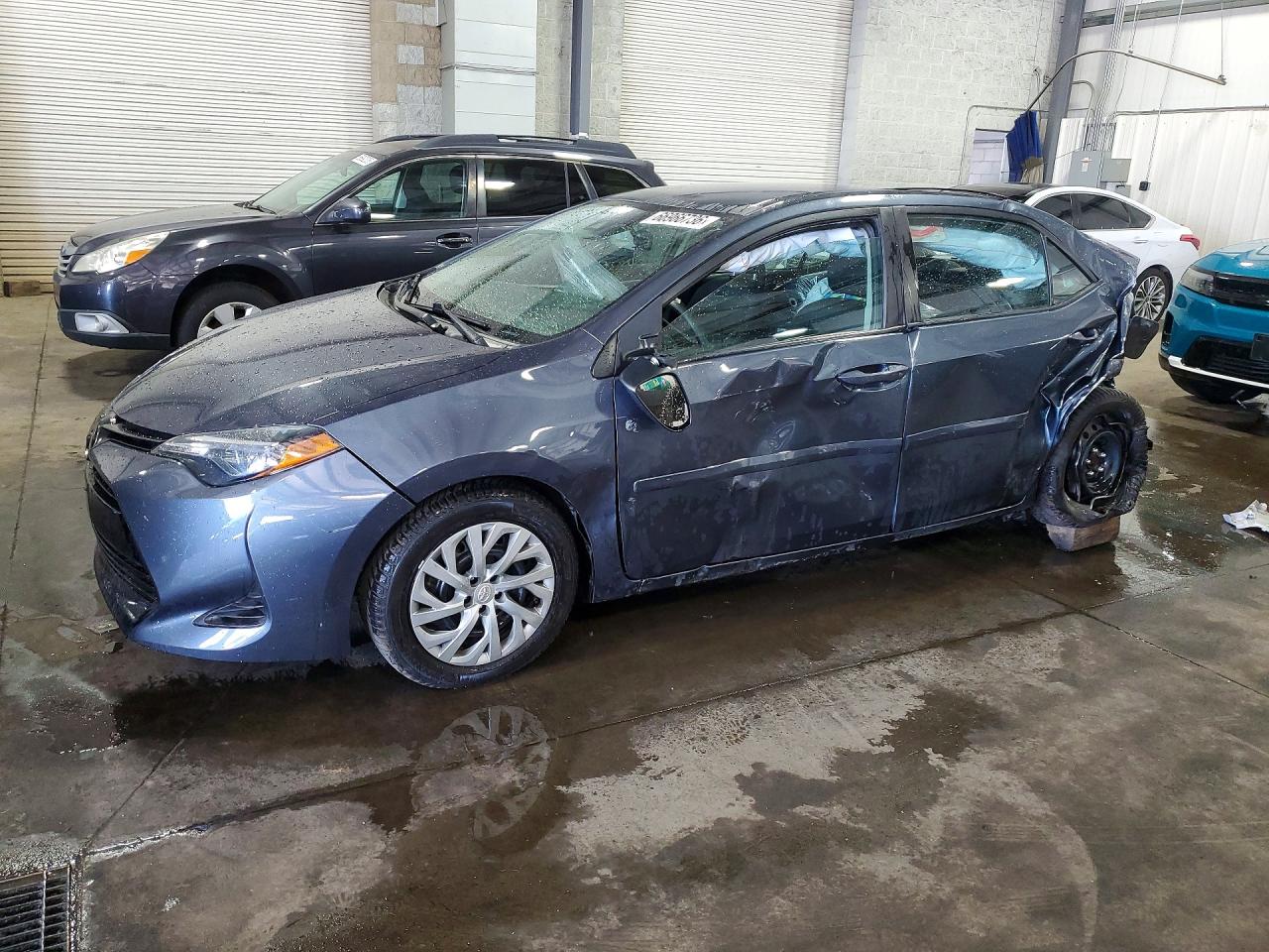 2019 TOYOTA COROLLA L/LE/SE/XLE/XSE — Front 3/4