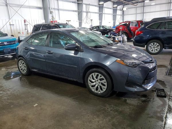 2019 TOYOTA COROLLA L/LE/SE/XLE/XSE — Passenger 3/4