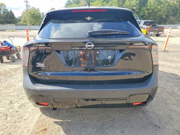 2025 NISSAN KICKS SV