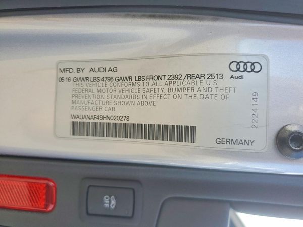 2017 AUDI A4 quattro Premium