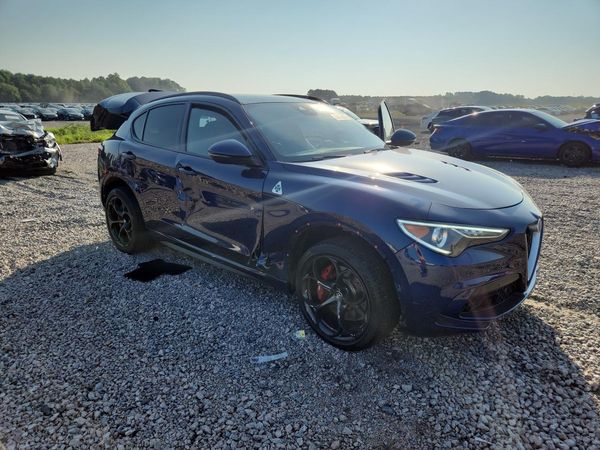 2018 ALFA ROMEO STELVIO