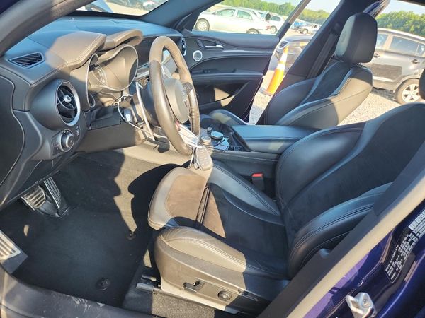 2018 ALFA ROMEO STELVIO