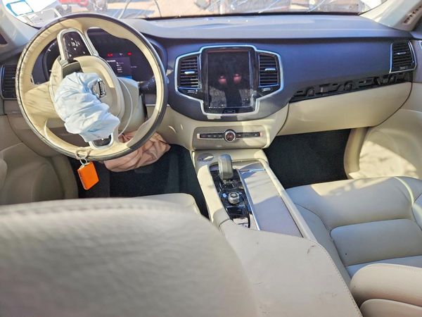 2025 VOLVO XC90 Plus Bright — CKPT