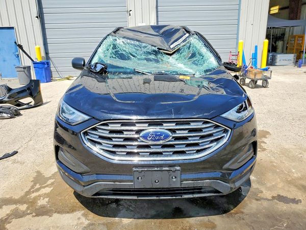 2021 FORD EDGE SE