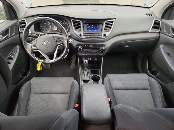 2016 HYUNDAI TUCSON