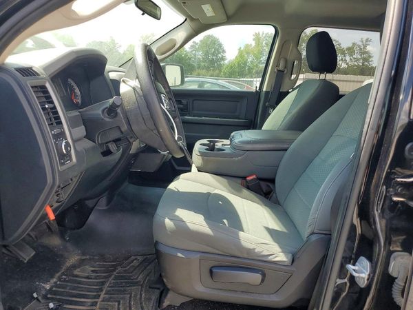 2015 RAM 1500 ST