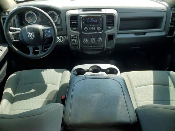 2015 RAM 1500 ST