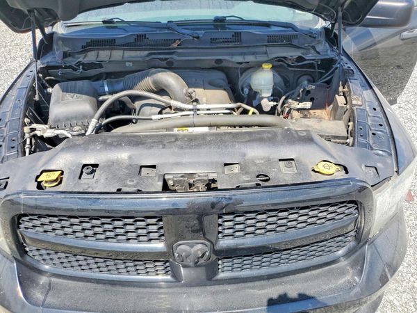 2015 RAM 1500 ST