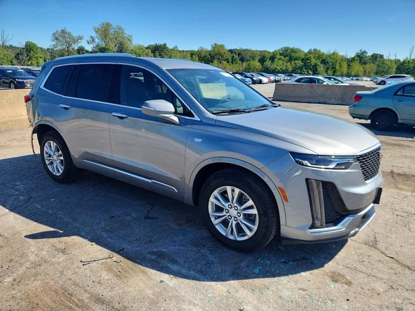 2025 CADILLAC XT6