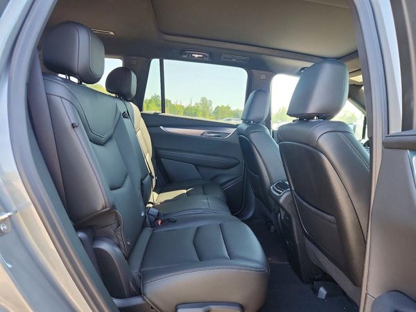2025 CADILLAC XT6