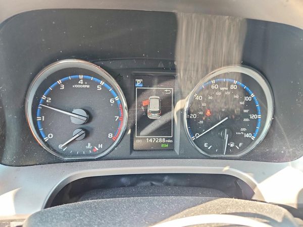 2017 TOYOTA RAV4
