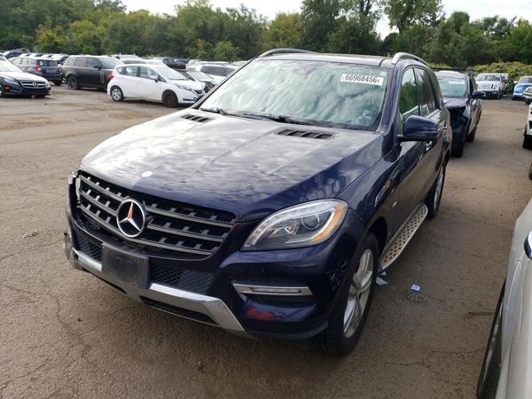 2012 MERCEDES-BENZ ML ML350 4-MATIC