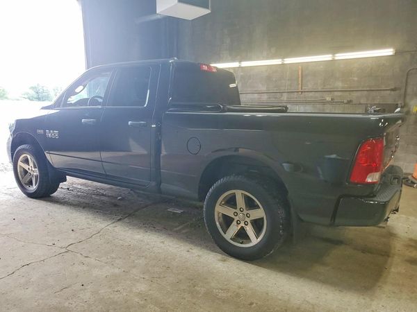 2015 RAM 1500 ST