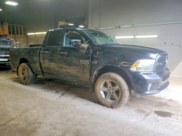 2015 RAM 1500 ST