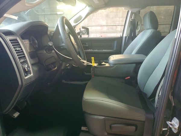 2015 RAM 1500 ST