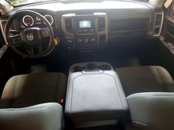 2015 RAM 1500 ST