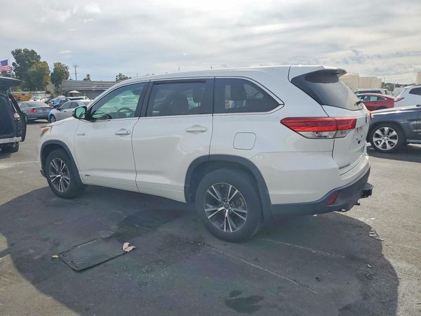2017 TOYOTA HIGHLANDER LE Hybrid — DSRA