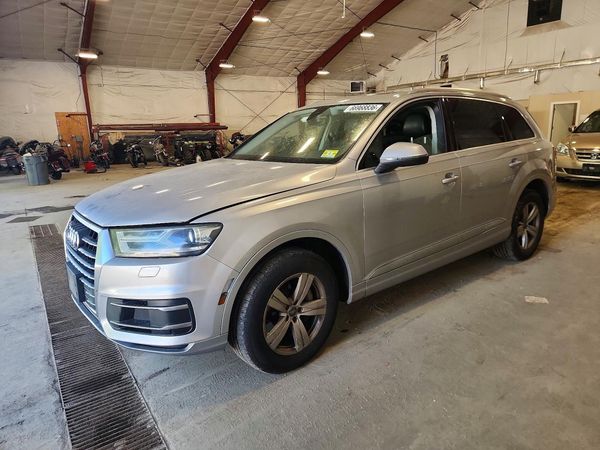 2017 AUDI Q7 quattro Premium Plus