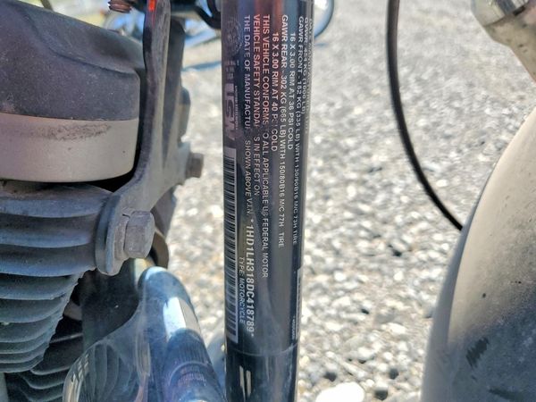 2013 HARLEY-DAVIDSON XL1200 — VINS