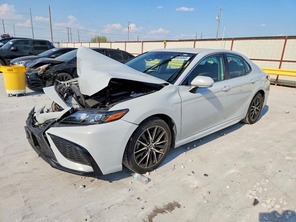 2023 TOYOTA CAMRY