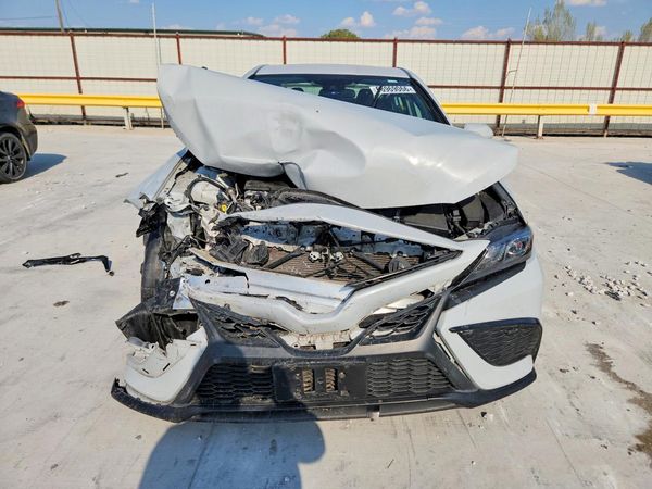 2023 TOYOTA CAMRY
