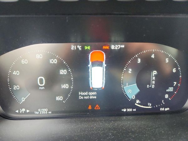 2018 VOLVO XC90