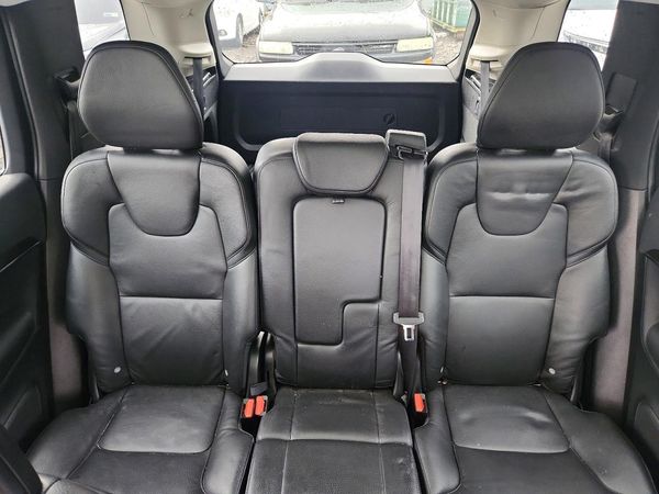 2018 VOLVO XC90
