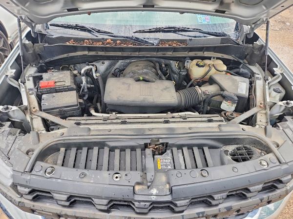 2019 CHEVROLET SILVERADO Work Truck — Engine bay