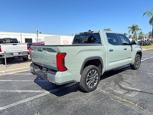 2024 TOYOTA TUNDRA